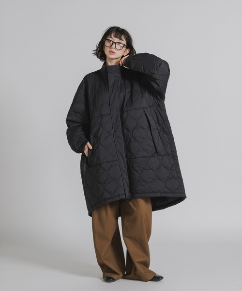 WILD THINGS(ワイルドシングス)の「WILD THINGS/ワイルドシングス QUILTING MONSTER PARKA シンサレート ひょうたんキルト モンスターパーカー ハンドウォーマー(ダウンジャケット/コート・レディース・ブラック・S/M)」の9枚目の写真