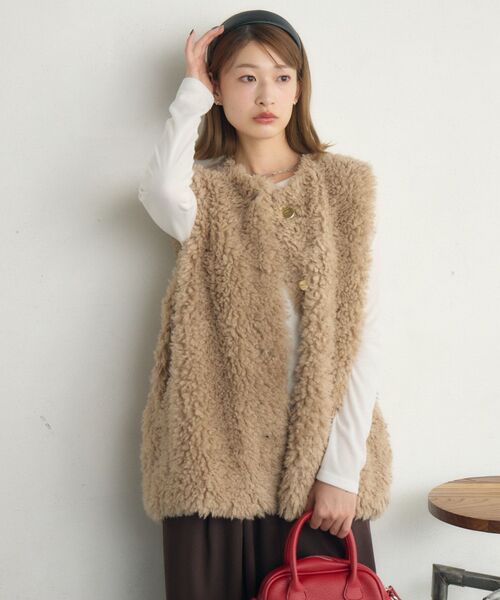 RETRO GIRL(レトロガール)の「ボアベスト(ベスト・レディース・ベージュ/チャコールグレー/ナチュラル・FREE)」の10枚目の写真