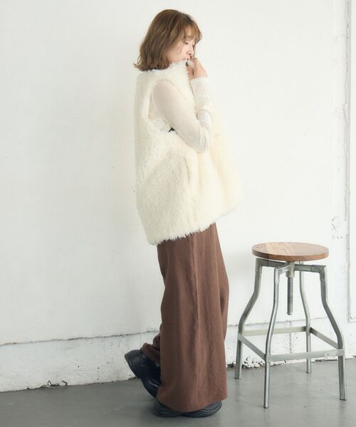 RETRO GIRL(レトロガール)の「ボアベスト(ベスト・レディース・ベージュ/チャコールグレー/ナチュラル・FREE)」の15枚目の写真