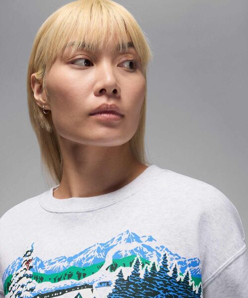 JORDAN BRAND（ジョーダンブランド）の「ジョーダン ブルックリン フリース ウィメンズ クルーネック スウェットシャツ / Jordan Brooklyn Fleece Women's Crew-Neck Sweatshirt HV3341-051 Birch Heather（スウェット・レディース・ミックスグレー・S/M/L/XS/XL）」の7枚目の写真