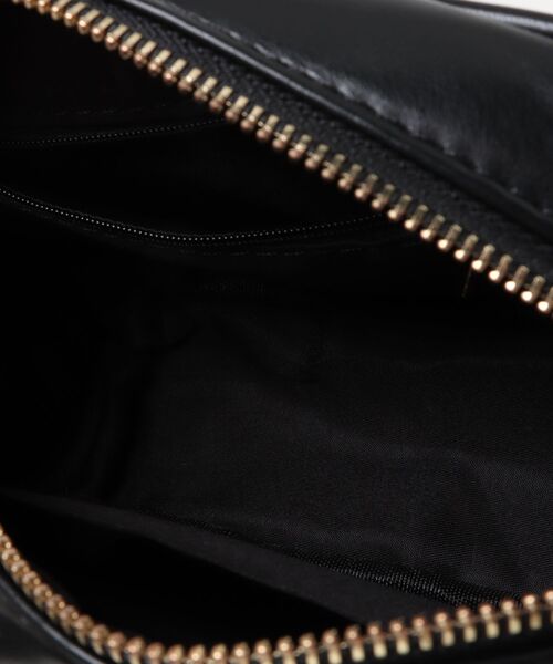 florist（フローリスト）の「2WAY レザータッチレトロミニボストンバッグ/ショルダーバッグ（ボストンバッグ・レディース・ブラック/モカ・FREE）」の13枚目の写真