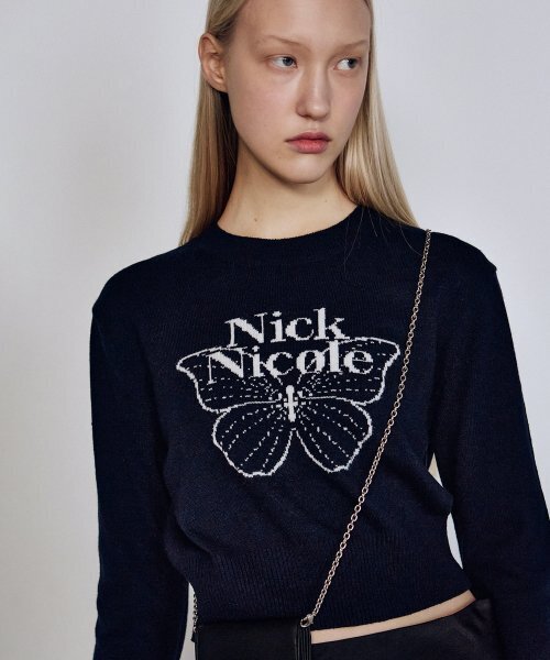 NICK&NICOLE(ニックアンドニコール)の「CASHMERE BUTTERFLY SIGNATURE CROP KNIT_NAVY(ニット/セーター・レディース・その他・FREE)」の1枚目の写真