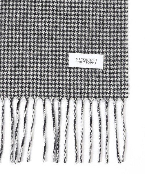 MACKINTOSH PHILOSOPHY（ﾏｯｷﾝﾄｯｼｭ ﾌｨﾛｿﾌｨｰ）の「ウォッシャブルウールカシミヤ ブリティッシュチェックマフラー（ストール/ショール・メンズ・グレー・FREE）」の5枚目の写真