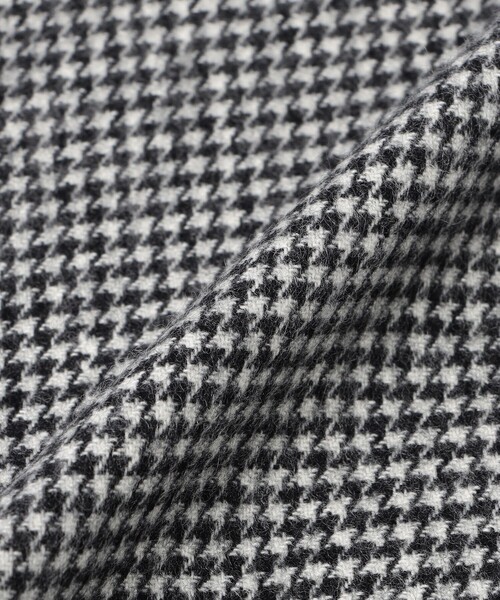 MACKINTOSH PHILOSOPHY（ﾏｯｷﾝﾄｯｼｭ ﾌｨﾛｿﾌｨｰ）の「ウォッシャブルウールカシミヤ ブリティッシュチェックマフラー（ストール/ショール・メンズ・グレー・FREE）」の6枚目の写真