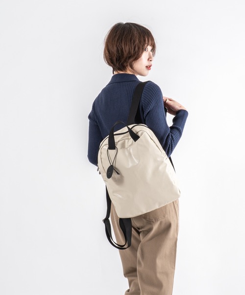 Jack Gomme(ジャックゴム)の「【JACK GOMME/ジャックゴム】バックパック リュック LAMI(バックパック/リュック・レディース・ブラック/シルバー/モカ/インディゴブルー/アイボリー/ライトブルー/ワインレッド/ゴールド/カーキ/ホワイト/イエロー・FREE)」の12枚目の写真