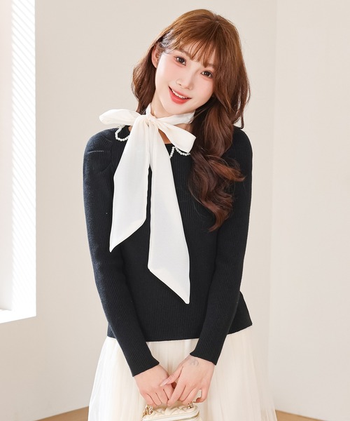 Anely(アネリー)の「チョーカー リボン パール リブ ニット トップス(ニット/セーター・レディース・ピンク/ブラック/アイボリー・FREE)」の15枚目の写真