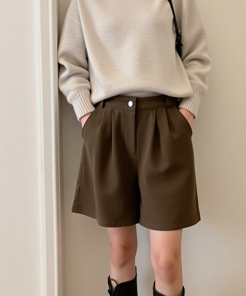 cammie(キャミー)の「タック入りハーフパンツ(その他パンツ・レディース・ブラック/ブラウン・M/L)」の8枚目の写真