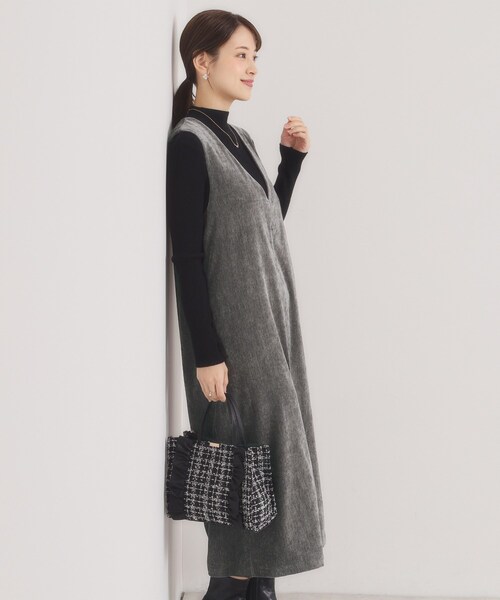 ITS'DEMO(イッツデモ)の「【手洗い可】ベロアジャンスカ(ワンピース・レディース・チャコールグレー/ブラック/ブラウン系・00)」の4枚目の写真