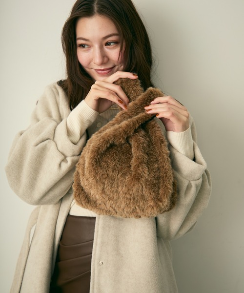 Lunea(ルネア)の「ファーミニトートバッグ(トートバッグ・レディース・ベージュ/ブラウン・FREE)」の11枚目の写真