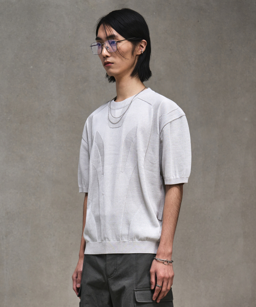 LMOOD(エルムード)の「ディメンショングラフィックハーフニットクールグレー(Tシャツ/カットソー・メンズ・その他・44/46/48)」の3枚目の写真