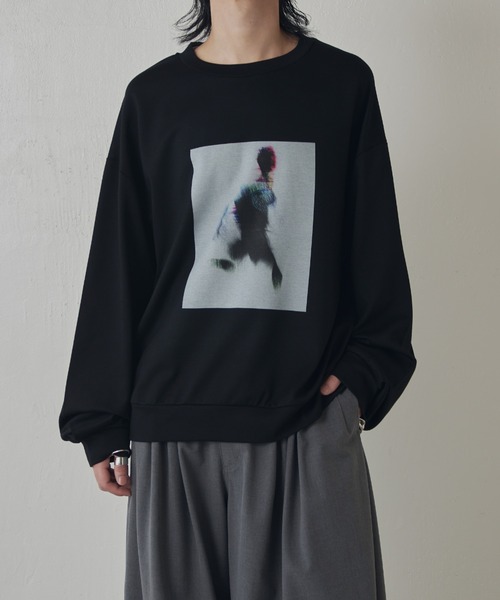 Lui's（ルイス）の「OUT OF FORCUS ロングスリーブTシャツ（スウェット・メンズ・ブラック系その他/ダークブルー/ネイビー/ホワイト系その他/ホワイト/ブラック・M/S）」の4枚目の写真