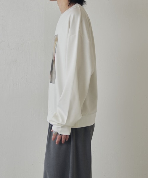 Lui's（ルイス）の「OUT OF FORCUS ロングスリーブTシャツ（スウェット・メンズ・ブラック系その他/ダークブルー/ネイビー/ホワイト系その他/ホワイト/ブラック・M/S）」の9枚目の写真