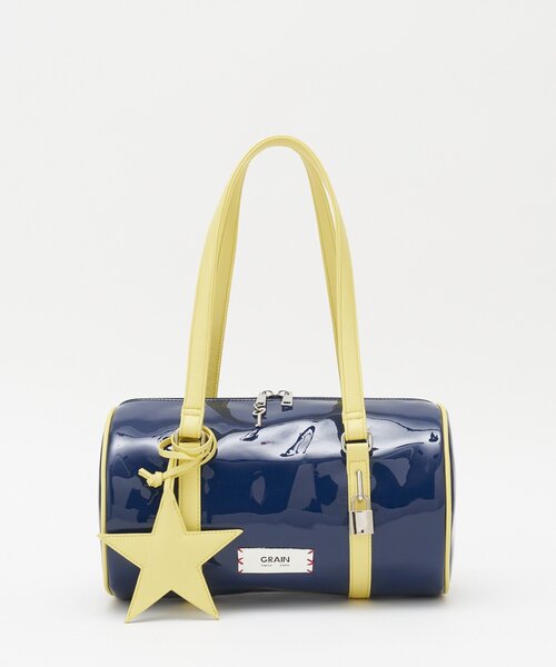 GRAIN（グレイン）の「【GRAIN/グレイン】スターチャーム付きエナメルロールボストンバッグ（ボストンバッグ・レディース・ブラウン/ネイビー/イエロー・FREE）」の10枚目の写真