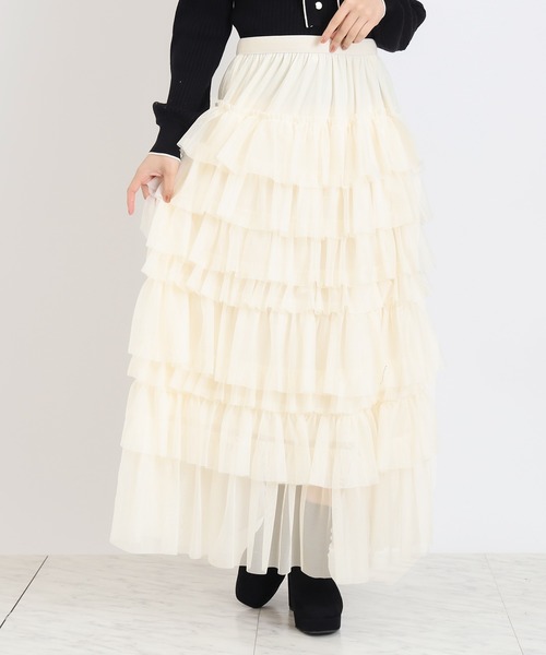 ASTORIA ODIER（アストリアオディール）の「チュールティアードロングスカート（スカート・レディース・ライトグレー/ピンク/アイボリー/ブラック・MEDIUM）」の2枚目の写真