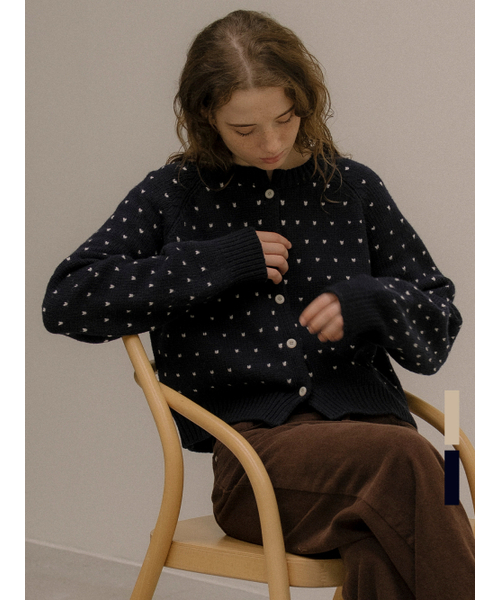 KNOWNBETTER（ノウンベター）の「Polka Dot wool cardigan [KNFW04CD07]_[2color]（カーディガン/ボレロ・レディース・ネイビー/オートミール・FREE）」の3枚目の写真