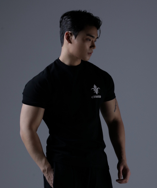 CARMID（カミド）の「カミドレタリングマッスルフィット半袖Tシャツ（Tシャツ/カットソー・メンズ・その他・MEDIUM/LARGE/X-LARGE/XX-LARGE）」の3枚目の写真