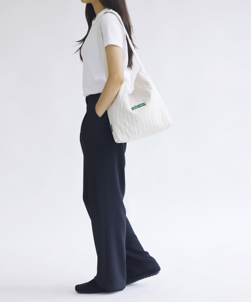 GREEN STUFF（グリーンスタッフ）の「Simple Showerback 62ボリュームライン - ivory（ショルダーバッグ・レディース・その他・FREE）」の8枚目の写真