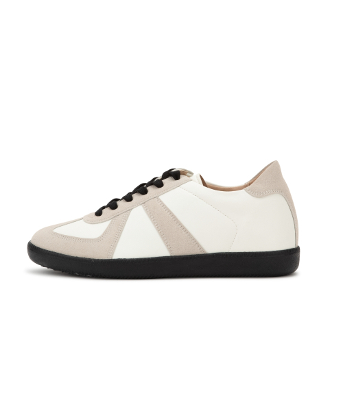 DIFFERSHOE（ディファーシュー）の「クーバスニーカー7CM [クッキー]（スニーカー・レディース・ホワイト×ブラック・22.5cm/23cm/24cm/25cm/26cm/27cm/28cm）」の5枚目の写真
