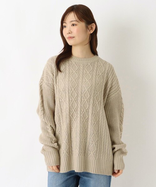 one'sterrace（ワンズテラス）の「クルーネック 柄編みプルオーバー（ニット/セーター・レディース・グレー系その他7/レッド系9/ベージュ系8・02）」の2枚目の写真