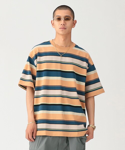 BEAMS(ビームス)の「マルチ ボーダー Tシャツ 【ワイドフィット】(Tシャツ/カットソー・メンズ・ネイビー/オレンジ/ライトグレー・L/M/S/XL)」の21枚目の写真