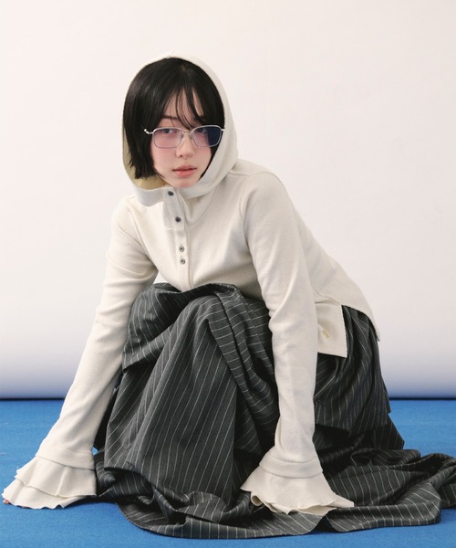 loin nuit（ロワンニュイ）の「glitter waffle hoodie / グリッターワッフルフーディー（Tシャツ/カットソー・レディース・アイボリー/グレー/ピンク・FREE）」の6枚目の写真