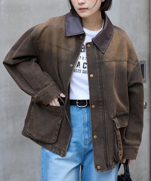 MONO-MART（モノマート）の「【anyway.シリーズ】配色襟デニムファティーグ（洗える）ジャケット〈セットアップ対応〉（デニムジャケット・レディース・ブラック/ライトベージュ/ブルー/ブラウン/インディゴブルー・M/L）」の19枚目の写真