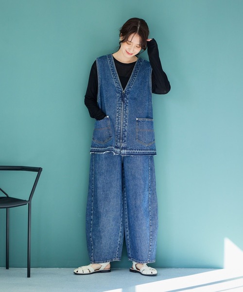 studio CLIP（スタディオクリップ）の「ZIPデニムベスト《CLIP denim》（ベスト・レディース・ライトグレー/ブルー系その他・FREE）」の15枚目の写真