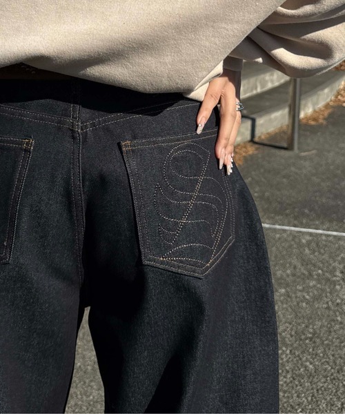 sedacle（セダクル）の「裾ボタン配色ステッチデニム（デニムパンツ・メンズ・ベージュ/レッド・SMALL/MEDIUM/LARGE）」の8枚目の写真