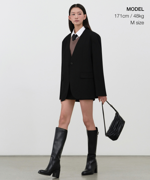 MUSINSA STANDARD WOMAN（ムシンサスタンダードウーマン）の「ウィメンズオーバーサイズカラーレスブレザー[ブラック]（テーラードジャケット・レディース・その他・SMALL/MEDIUM/LARGE/X-SMALL）」の2枚目の写真