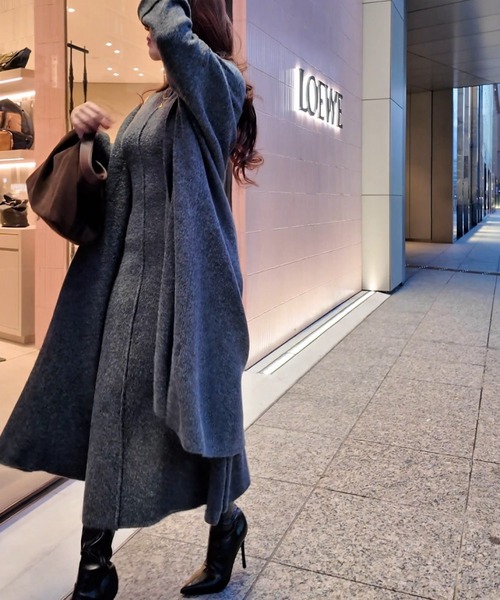 THEODORIC.dy(セオドリックディ)の「ショルダースリット ハイネックワンピ&ロングカーデセット(ワンピース・レディース・チャコールグレー/ダークベージュ・FREE)」の16枚目の写真