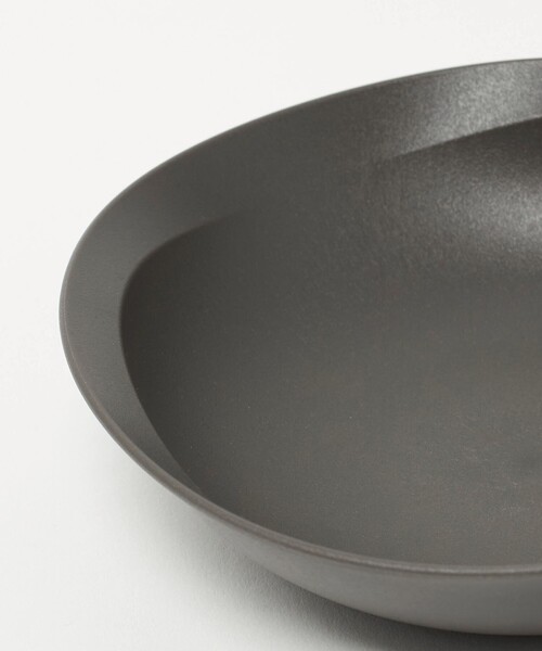 ARAS(エイラス)の「<ARAS>取り皿ボウル (16cm)(食器・レディース・ブラック/ダークグレー・FREE)」の3枚目の写真