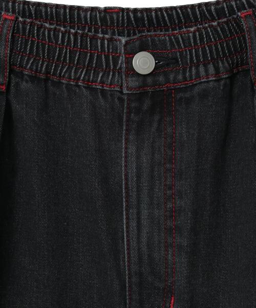 CONVERSE TOKYO（コンバーストウキョウ）の「DENIM SWITCHING WIDE PANTS（デニムパンツ・レディース・インディゴブルー/ブラック・MEDIUM/SMALL）」の15枚目の写真