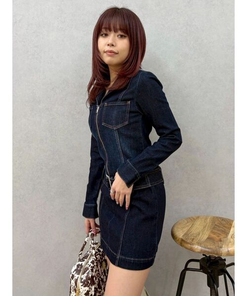 EVRIS(エヴリス)の「ストレッチデニムシャツミニワンピース(ワンピース・レディース・ブルー/インディゴブルー・SMALL/MEDIUM)」の21枚目の写真