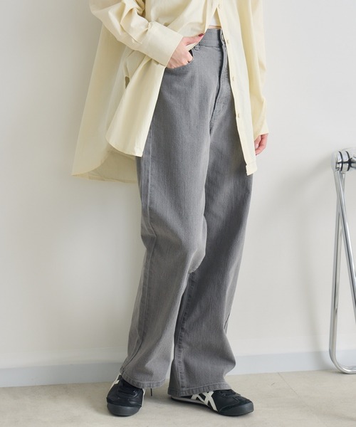 RU.TI.LE(ルチル)の「【RU.TI.LE】ウエストゴムストレッチ付きストレートデニム(デニムパンツ・レディース・グレー/ネイビー/ブラック・LARGE/MEDIUM)」の1枚目の写真