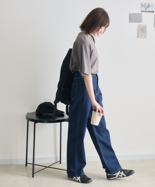 RU.TI.LE(ルチル)の「【RU.TI.LE】ウエストゴムストレッチ付きストレートデニム(デニムパンツ・レディース・グレー/ネイビー/ブラック・LARGE/MEDIUM)」の12枚目の写真