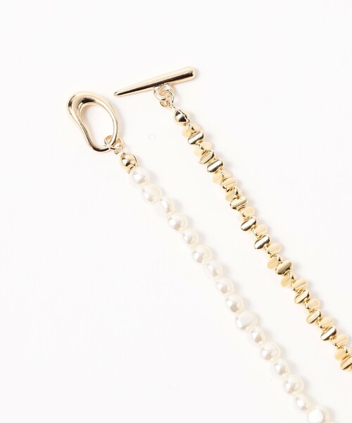 BEAMS HEART（ビームスハート）の「ミックス パール コンビ ネックレス（ネックレス・レディース・ゴールド/シルバー・ONE SIZE）」の4枚目の写真