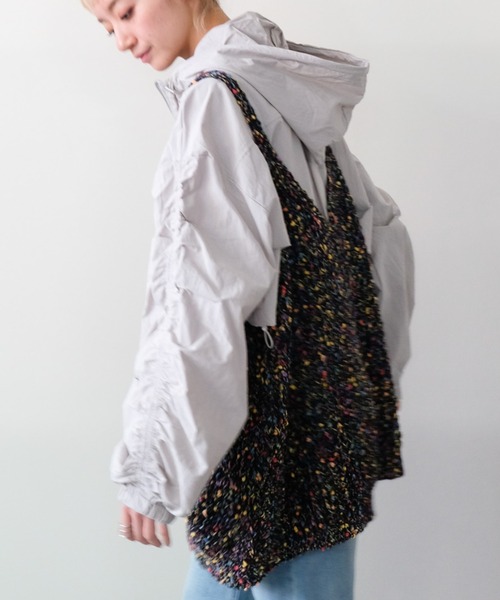 DOLLUPOOPS（ドールアップウップス）の「Shirred Sleeve Blouson(シャーリングスリーブブルゾン)（ブルゾン・レディース・カーキ/チャコール・FREE）」の2枚目の写真