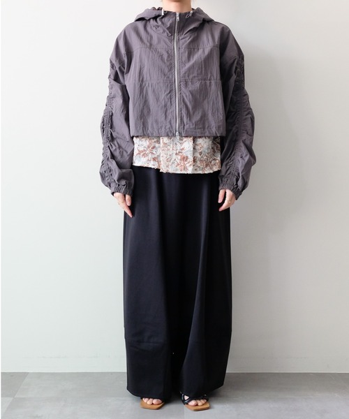 DOLLUPOOPS（ドールアップウップス）の「Shirred Sleeve Blouson(シャーリングスリーブブルゾン)（ブルゾン・レディース・カーキ/チャコール・FREE）」の20枚目の写真