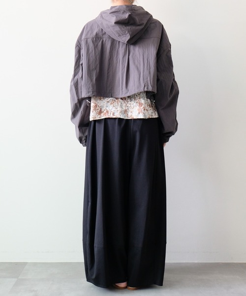 DOLLUPOOPS（ドールアップウップス）の「Shirred Sleeve Blouson(シャーリングスリーブブルゾン)（ブルゾン・レディース・カーキ/チャコール・FREE）」の22枚目の写真