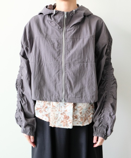 DOLLUPOOPS（ドールアップウップス）の「Shirred Sleeve Blouson(シャーリングスリーブブルゾン)（ブルゾン・レディース・カーキ/チャコール・FREE）」の14枚目の写真