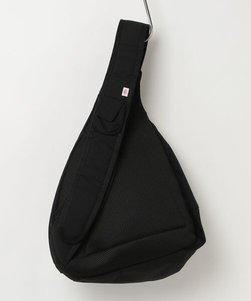 DANTON（ダントン）の「【WEB限定】[DANTON/ダントン] RHONE 14 コーデュラキャンバス ワンショルダー クロスボディバッグ（ショルダーバッグ・レディース・ライトベージュ/ブラック・ONE SIZE）」の3枚目の写真