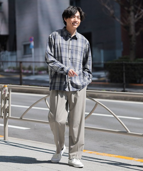 GLOBAL WORK（グローバルワーク）の「アーバンクリーンワイドパンツ/AIR/632890（スラックス・メンズ・モカ/アイボリー/チャコールグレー/グレー系その他/ブラック・SMALL/X-LARGE/LARGE/MEDIUM）」の17枚目の写真