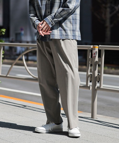 GLOBAL WORK（グローバルワーク）の「アーバンクリーンワイドパンツ/AIR/632890（スラックス・メンズ・モカ/アイボリー/チャコールグレー/グレー系その他/ブラック・SMALL/X-LARGE/LARGE/MEDIUM）」の20枚目の写真