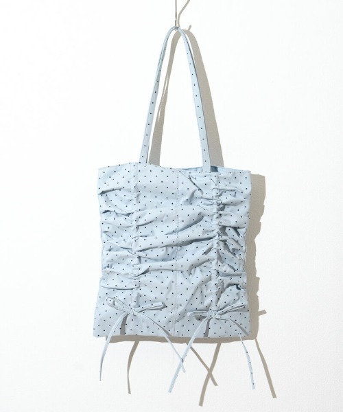 flower（フラワー）の「リボンドットトート（トートバッグ・レディース・ブラック/アイボリー/ブルー・FREE）」の3枚目の写真