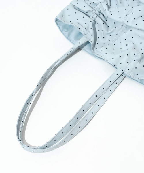 flower（フラワー）の「リボンドットトート（トートバッグ・レディース・ブラック/アイボリー/ブルー・FREE）」の19枚目の写真