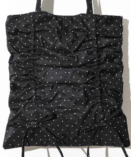 flower（フラワー）の「リボンドットトート（トートバッグ・レディース・ブラック/アイボリー/ブルー・FREE）」の21枚目の写真