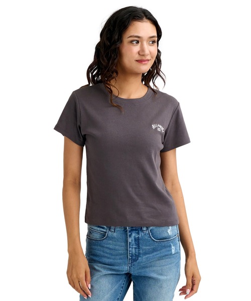 BILLABONG(ビラボン)の「BILLABONG ウィメンズ ARCH LOGO BABY FIT T Tシャツ 【2026年春夏モデル】(Tシャツ/カットソー・レディース・オフホワイト/アイボリー/ブルー系その他/ピンク・MEDIUM/LARGE)」の5枚目の写真