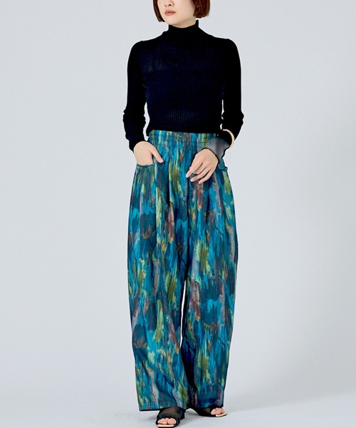 NOMINE(ノミネ)の「【NOMINE】水彩アート ニュアンス柄 タックパンツ(その他パンツ・レディース・その他/オレンジ/グレイッシュブルー・S/M)」の4枚目の写真