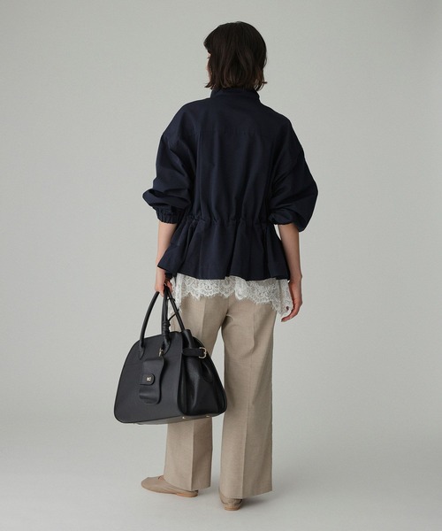 BABYLONE(バビロン)の「撥水ナイロンペプラムブルゾン(ブルゾン・レディース・アイボリー/ネイビー・フリー)」の16枚目の写真