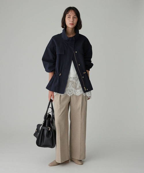 BABYLONE(バビロン)の「撥水ナイロンペプラムブルゾン(ブルゾン・レディース・アイボリー/ネイビー・フリー)」の13枚目の写真